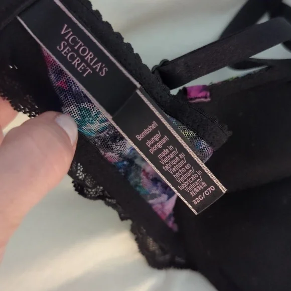 Victoria Secret Floral Lace Women's Bra - Purple & Black 32 C - Picture 4 of 4